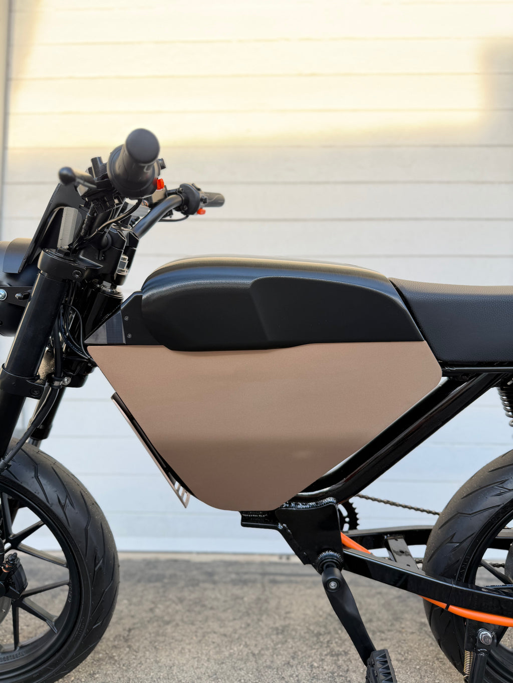 Onyx RCR 80V Battery Cover - Retro Moto