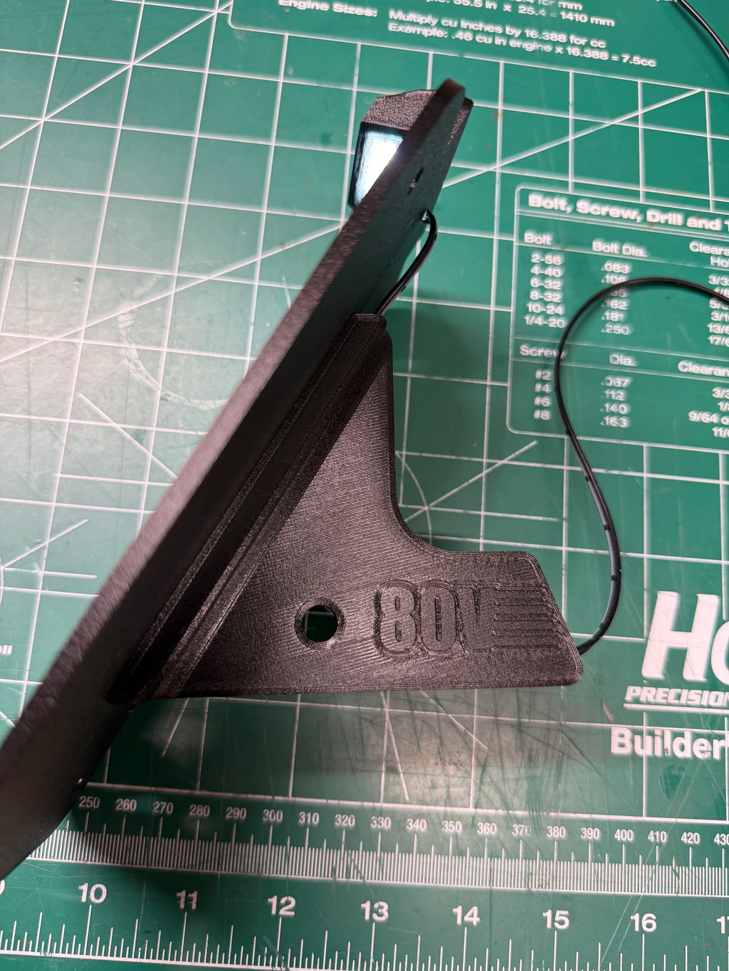 Onyx RCR 80V – Illuminated License Plate Mount (Swing Arm Edition)